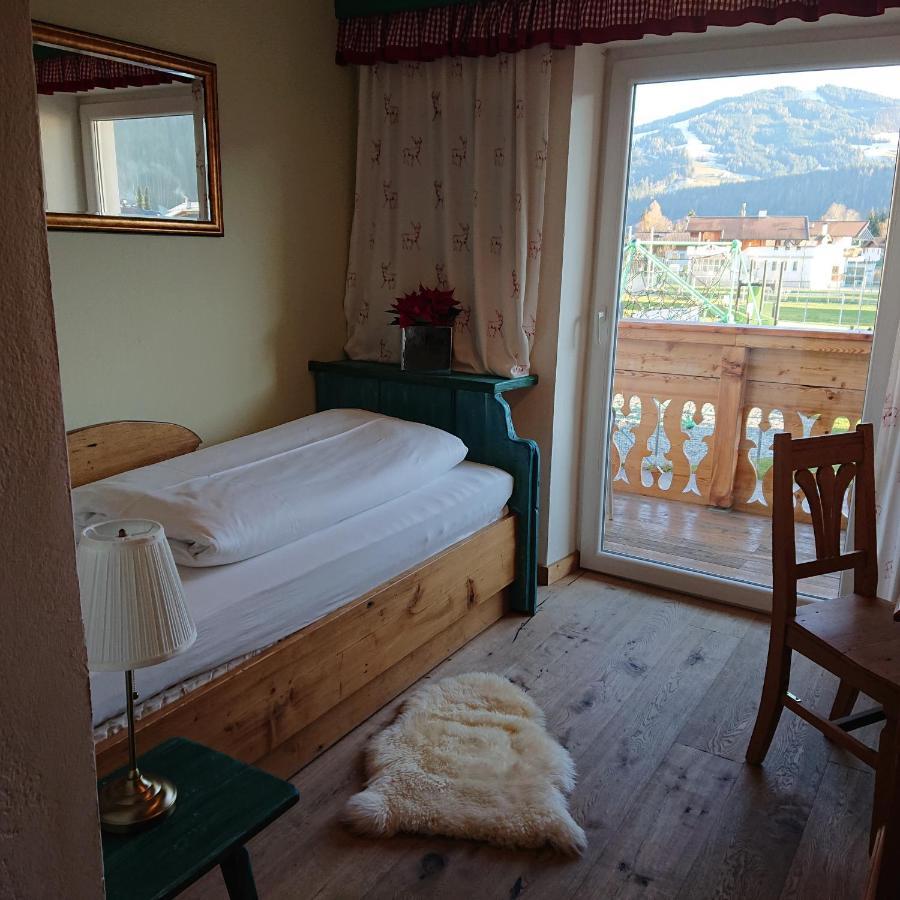 Alpenhostel "Das Besenhaus" التنماركت ام بوناغ المظهر الخارجي الصورة